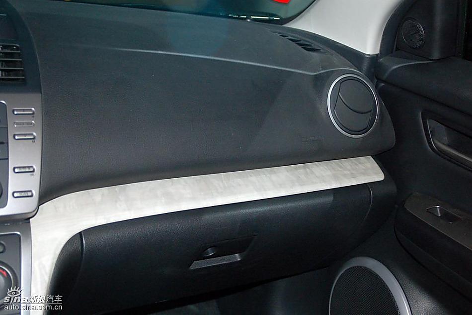 Mazda6睿翼内饰实拍图
