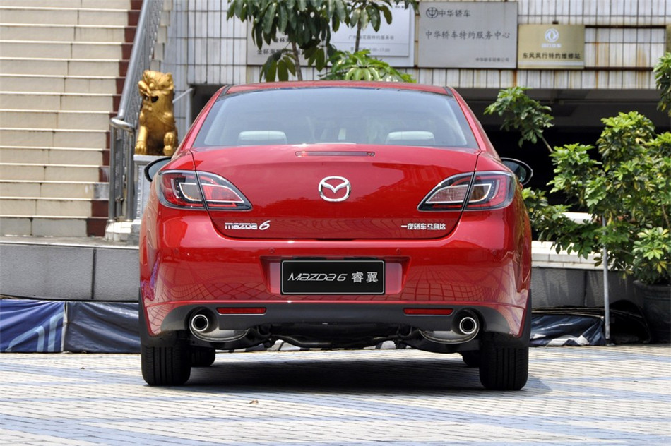 睿翼 2012款 2.0L 精英版 外观