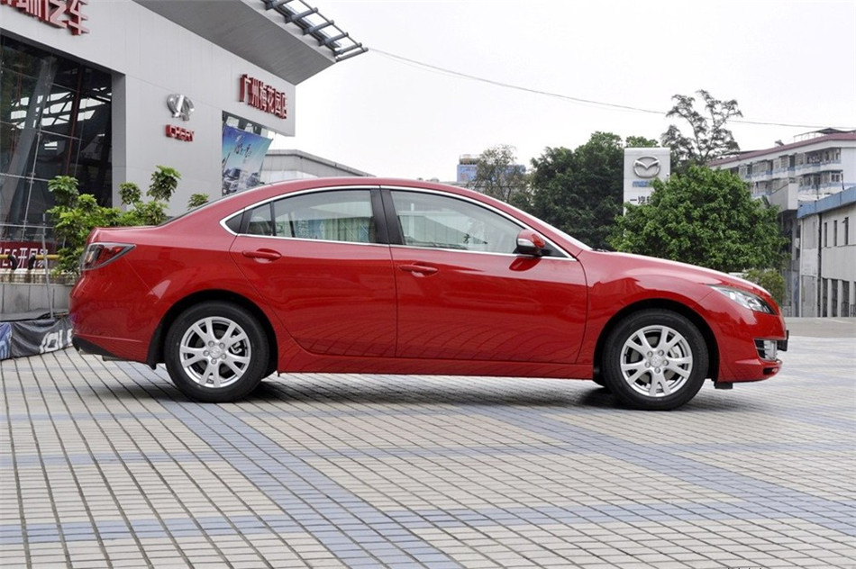 睿翼 2012款 2.0L 精英版 外观