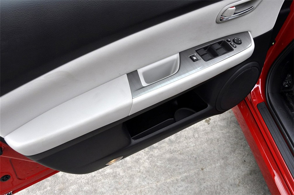 睿翼 2012款 2.0L 精英版 空间