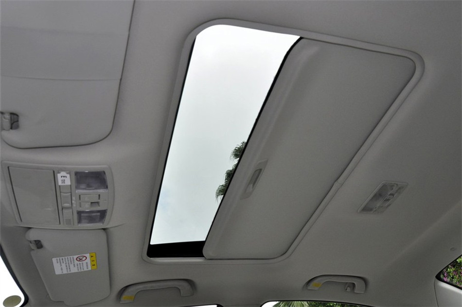 睿翼 2012款 2.0L 精英版 空间