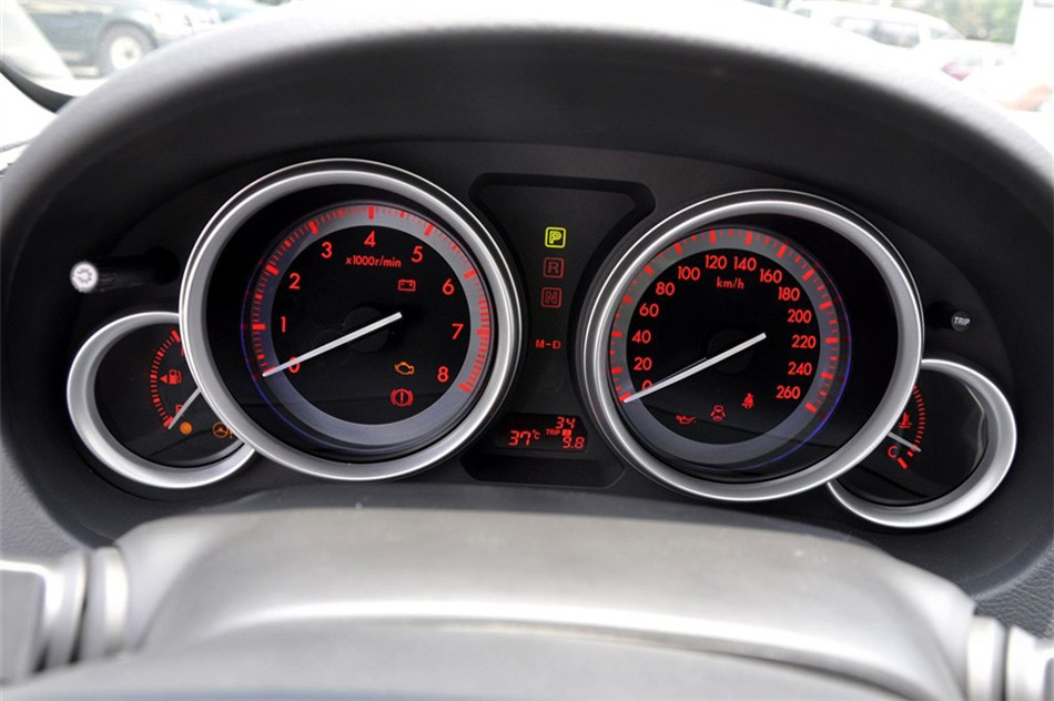 睿翼 2012款 2.0L 精英版 内饰