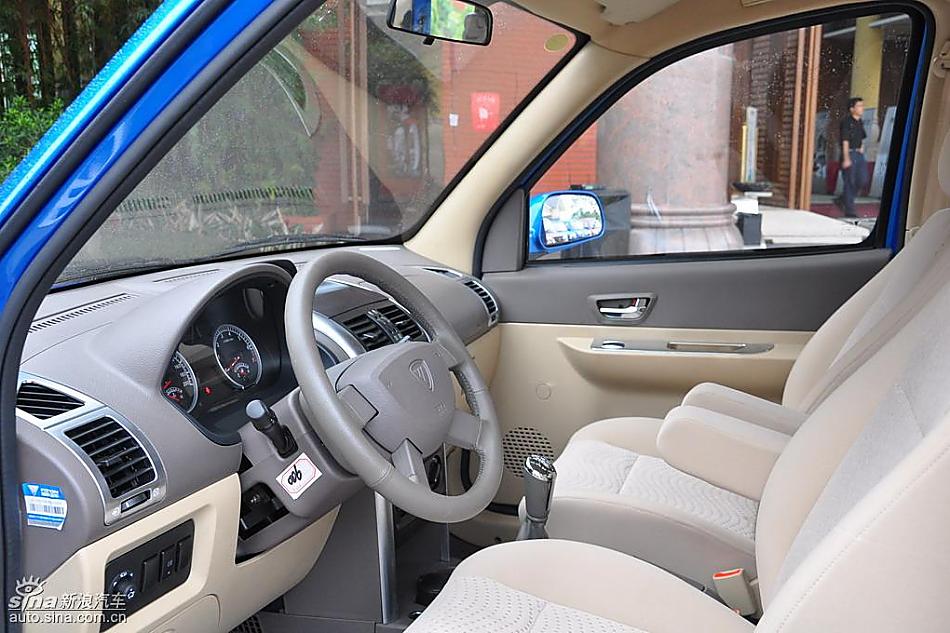 福田迷迪实拍图-内饰