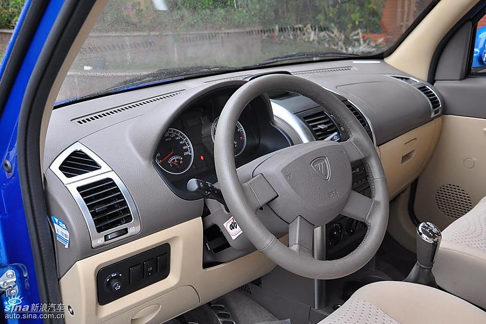 福田迷迪实拍图-内饰