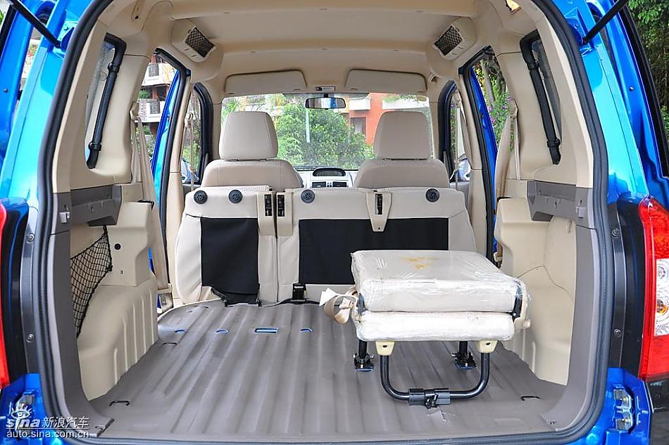 福田迷迪实拍图-内饰