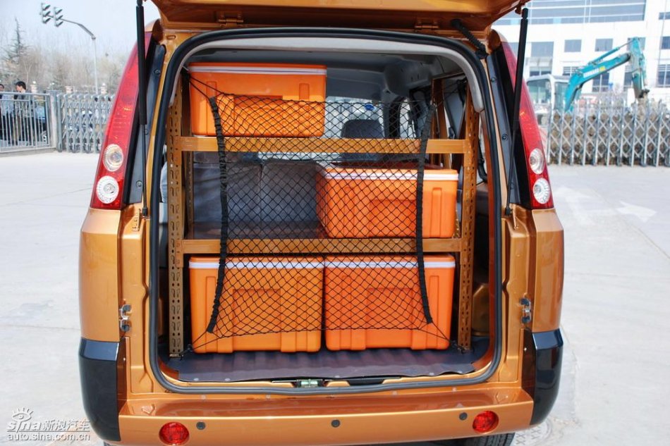 福田迷迪实拍图片