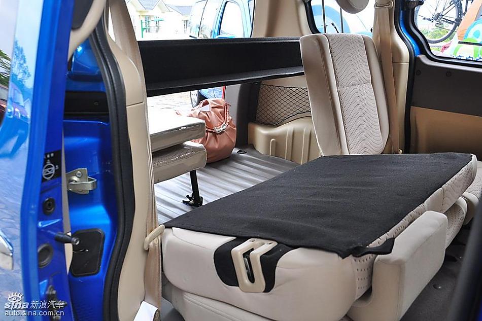 福田迷迪实拍图-内饰