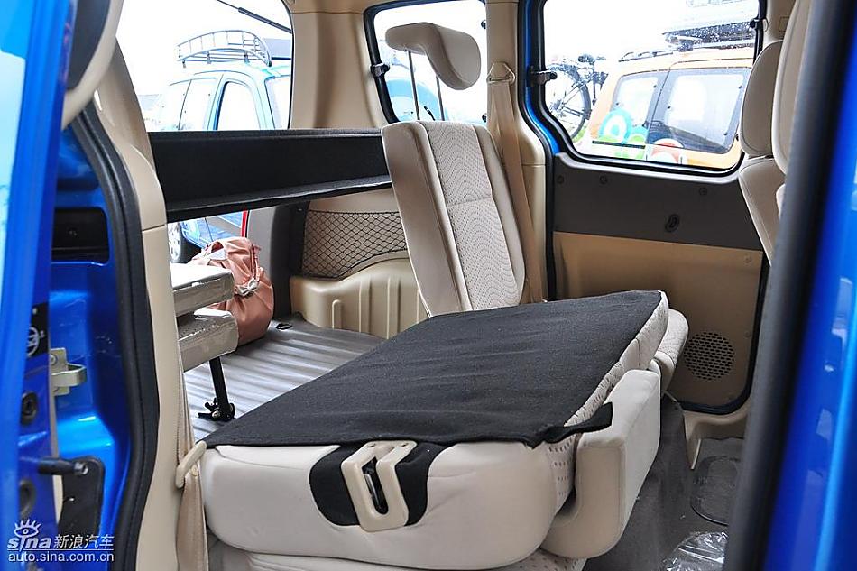 福田迷迪实拍图-内饰