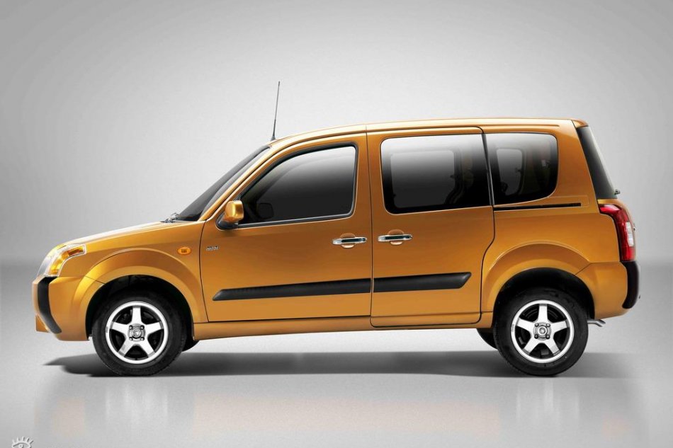 福田迷迪资料图片