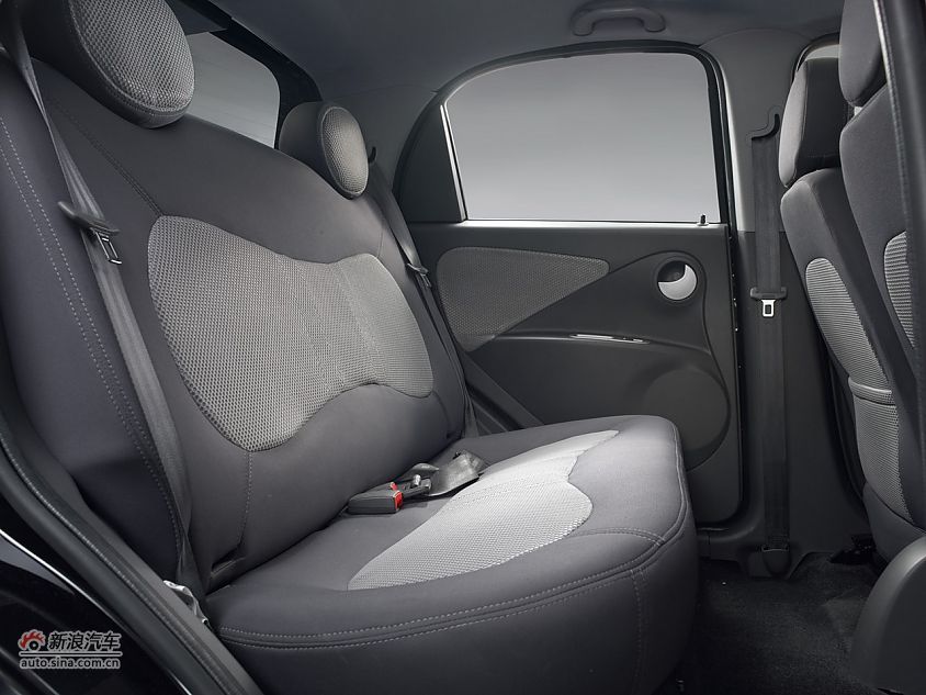 瑞麒M1内饰资料图