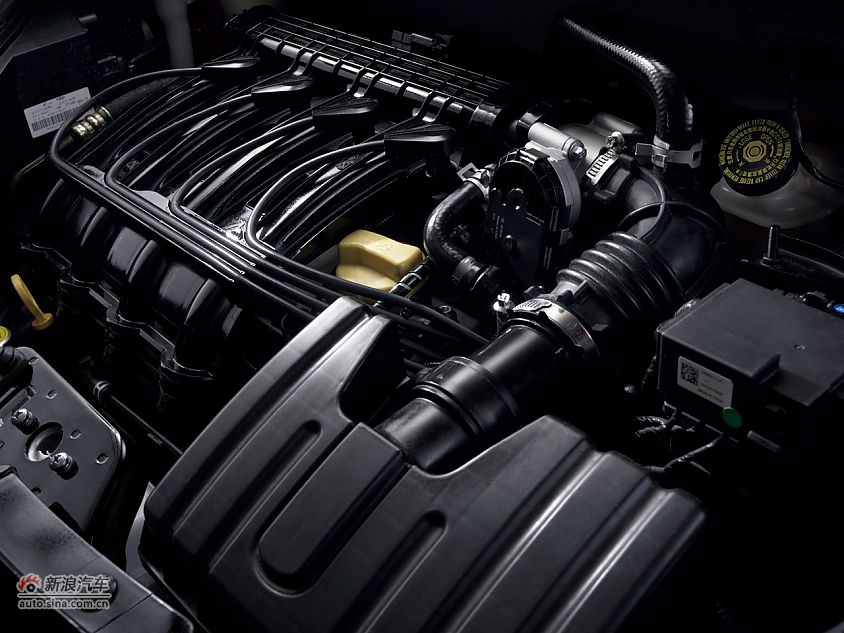 瑞麒M1内饰资料图