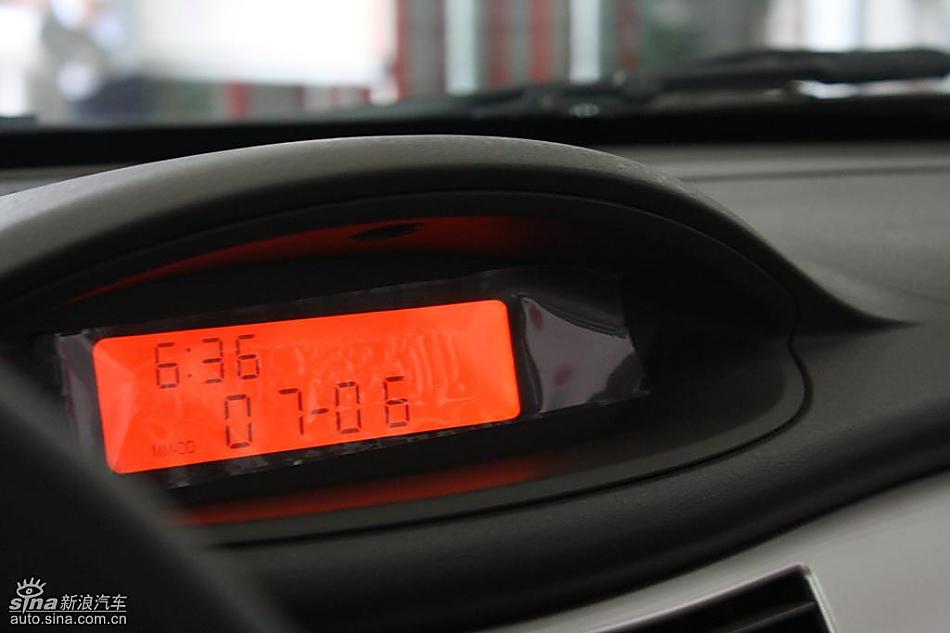 东风风神S30到店实拍