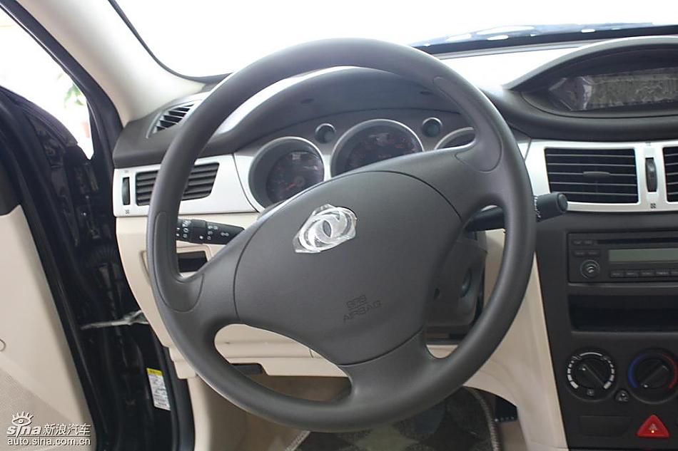 东风风神S30到店实拍