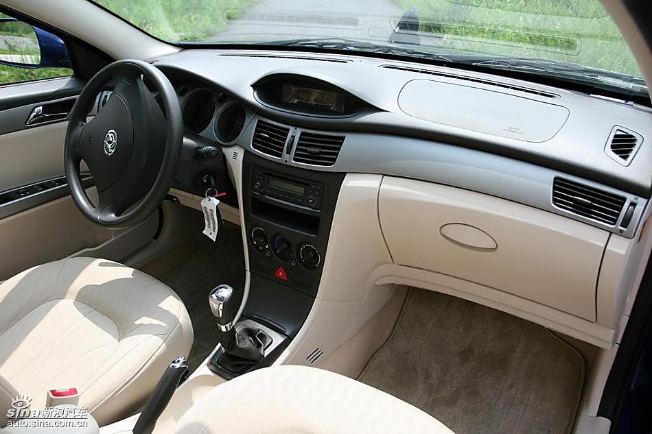 东风风神S30内饰与细节