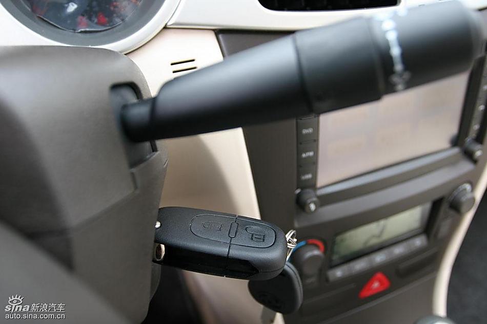 东风风神S30内饰与细节