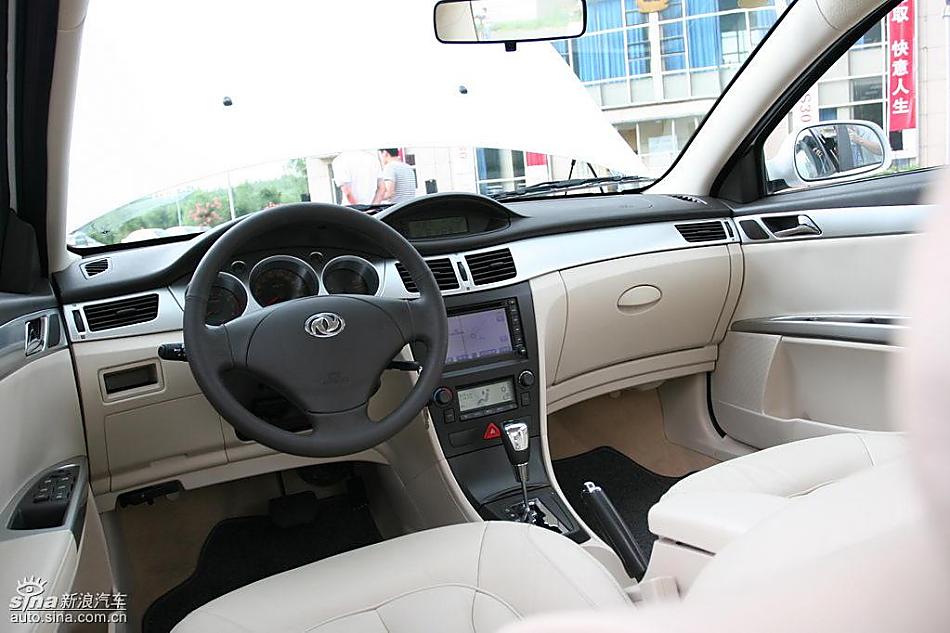 东风风神S30内饰与细节