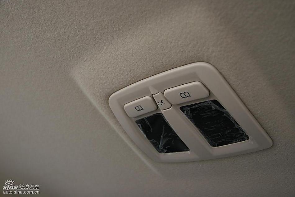 东风风神S30内饰与细节