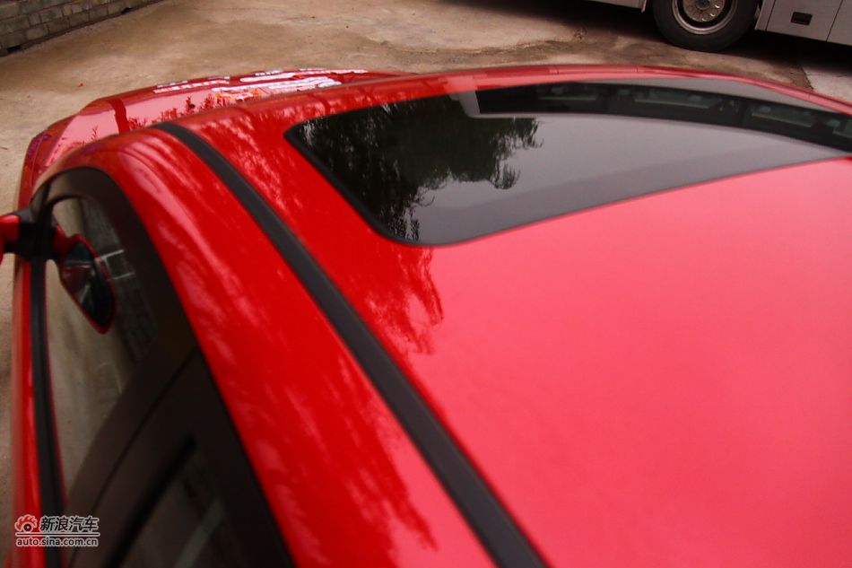 2011款风神S30外观图