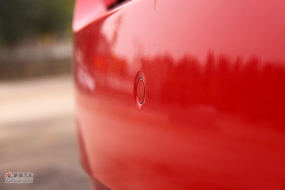 2011款风神S30外观图