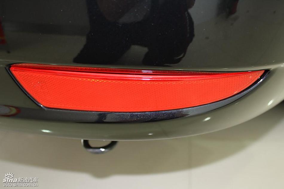 东风风神S30到店实拍