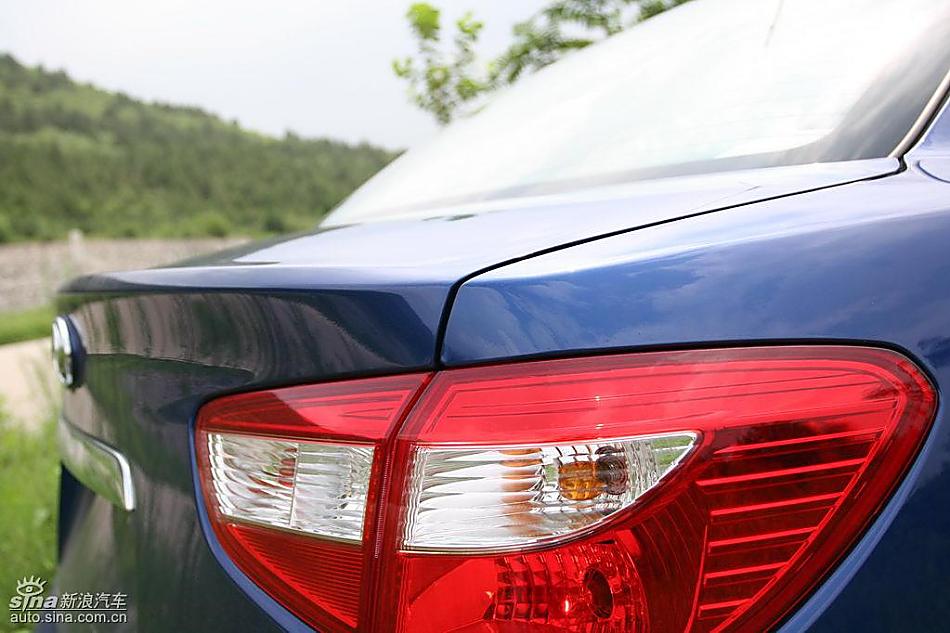 东风风神S30外观与细节