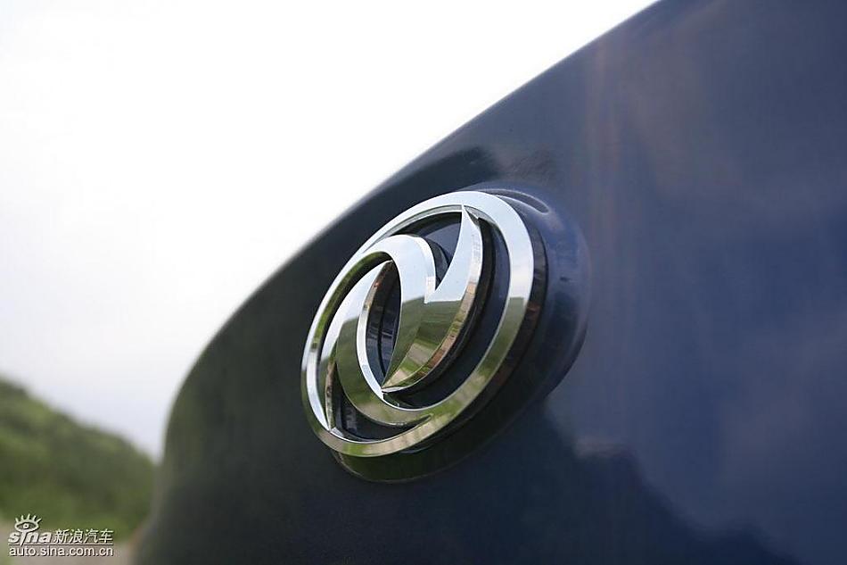 东风风神S30外观与细节