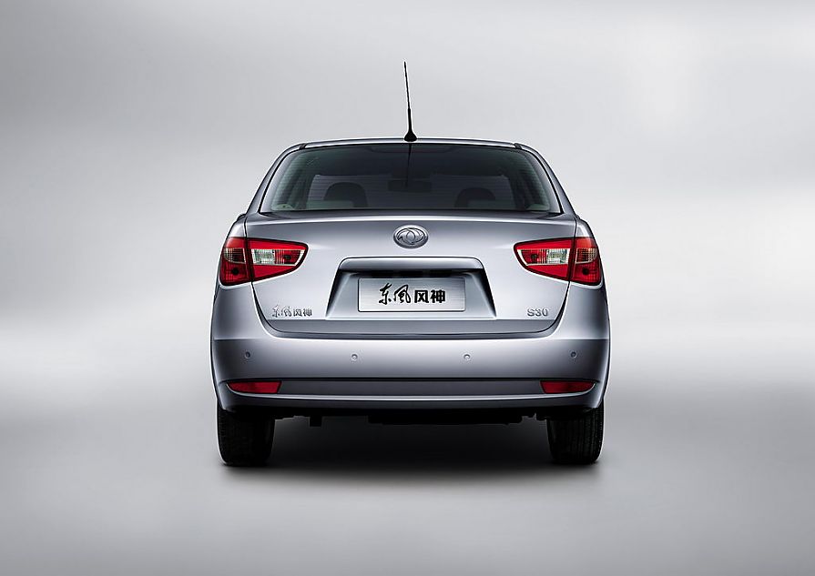 东风风神S30外观