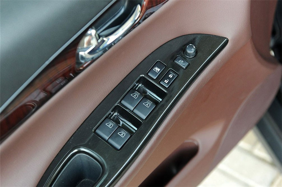 25 2013 2.5L  AT Ű οռ