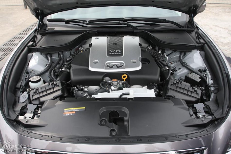 InfinitiӢG37 CoupeԼʵ