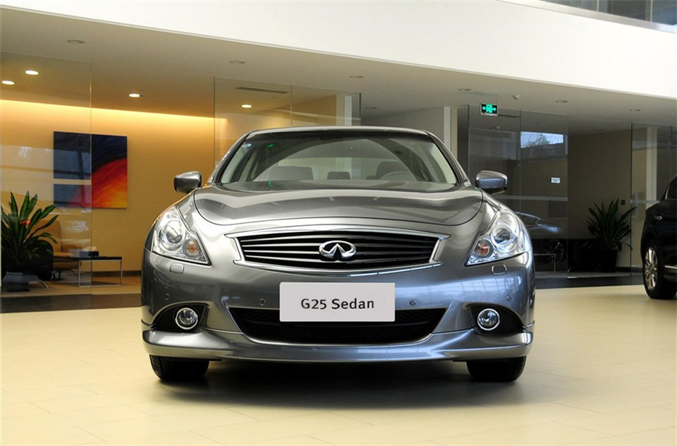 G25 Sedan ˶ 