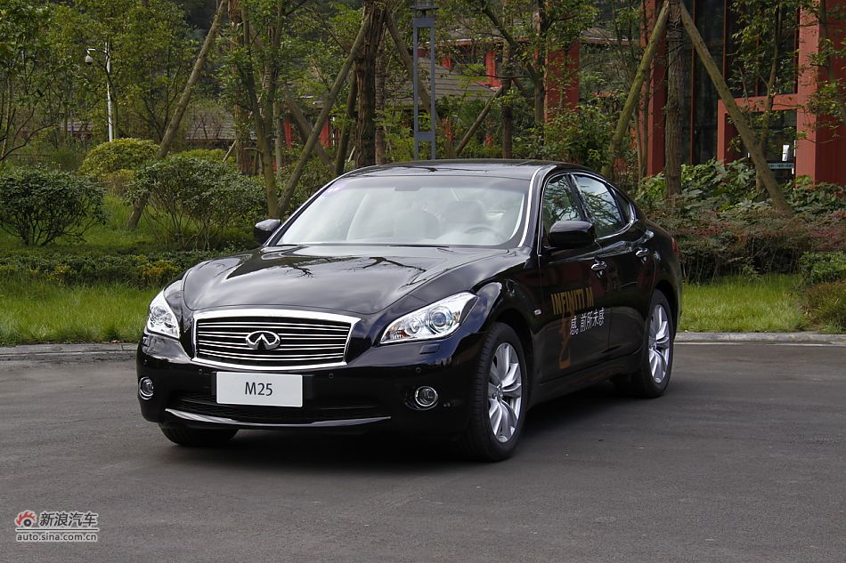 2011款英菲尼迪M25