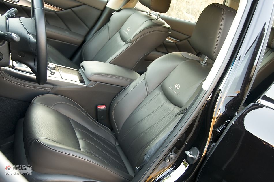 2011款英菲尼迪M37