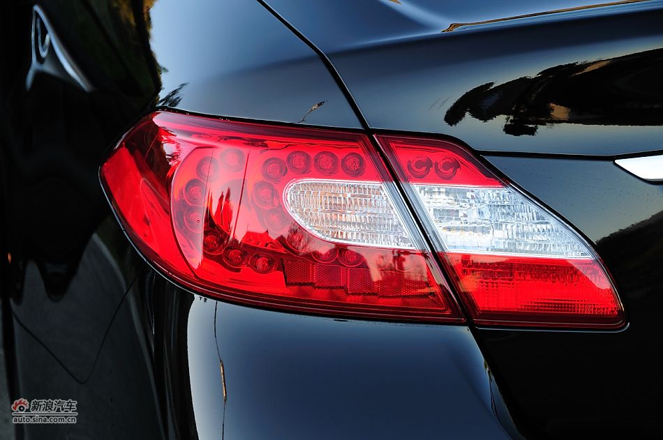 2011款英菲尼迪M37