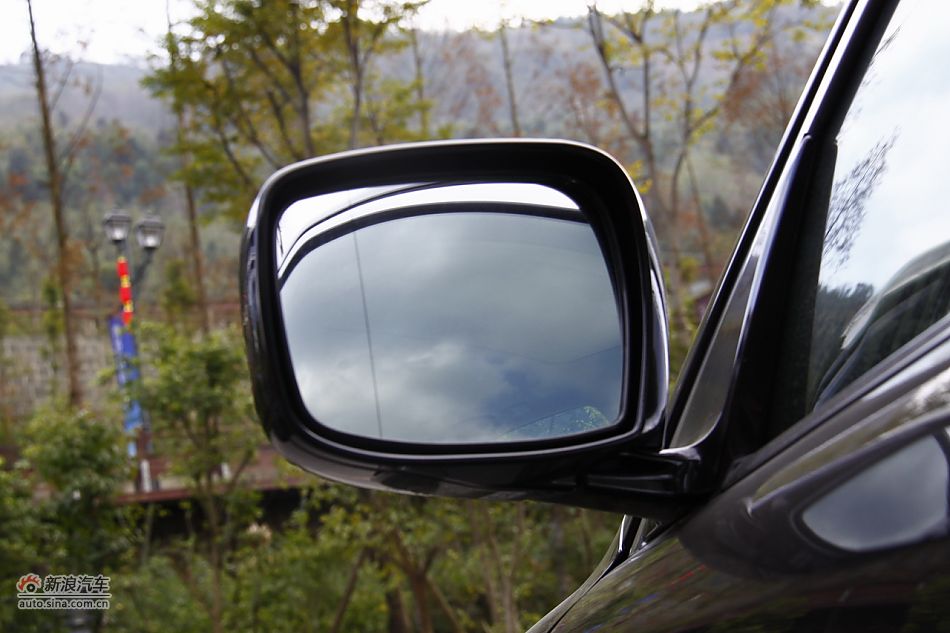 2011款英菲尼迪M25