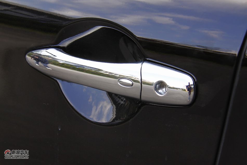 2011款英菲尼迪M25