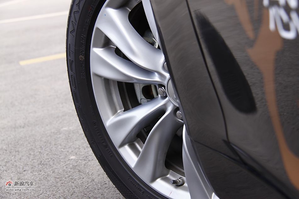 2011款英菲尼迪M25