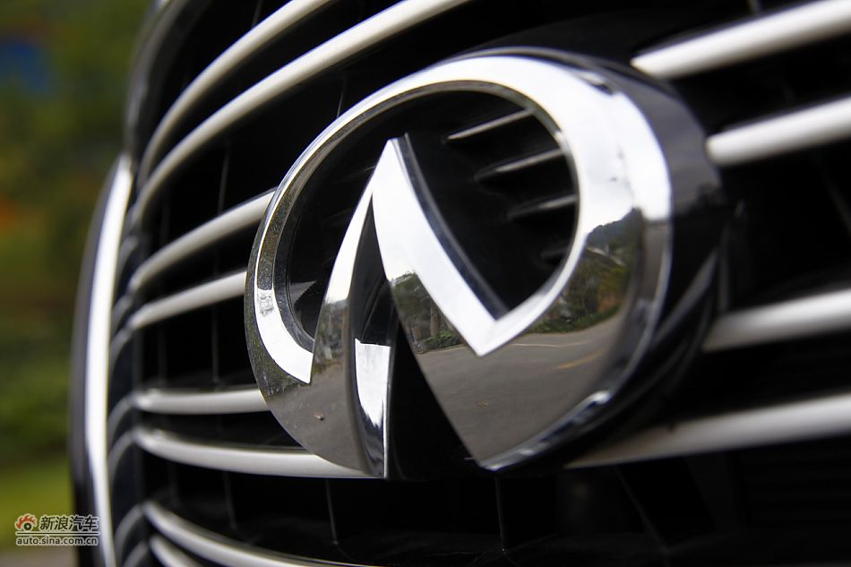 2011款英菲尼迪M25