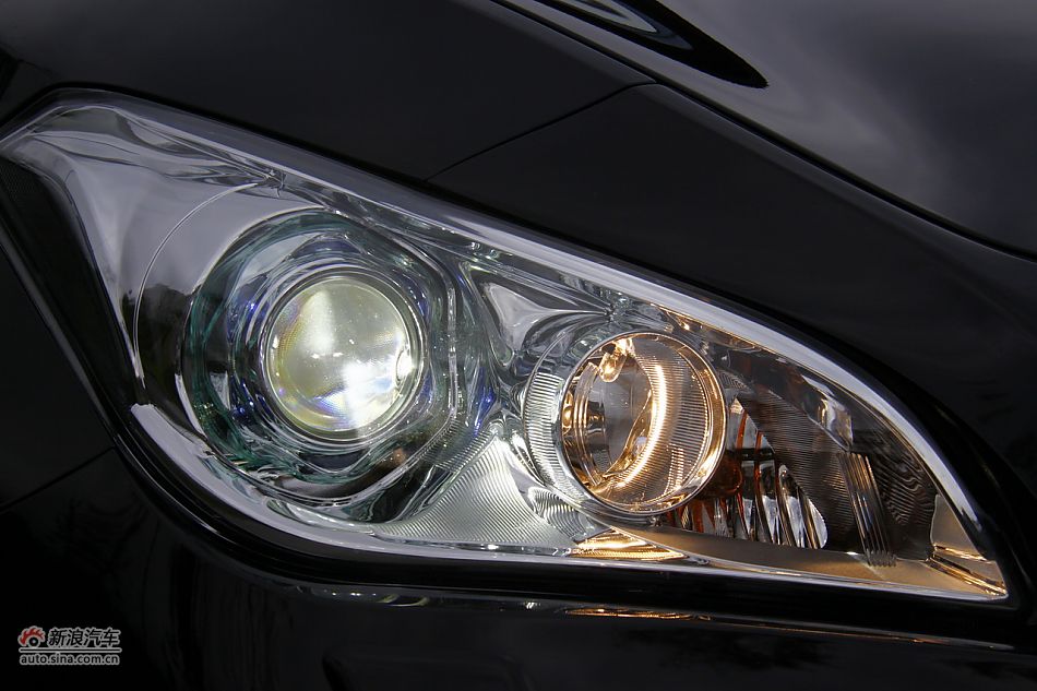 2011款英菲尼迪M25