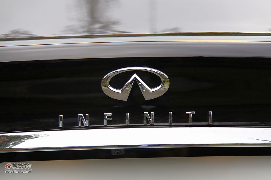 2011款英菲尼迪M25