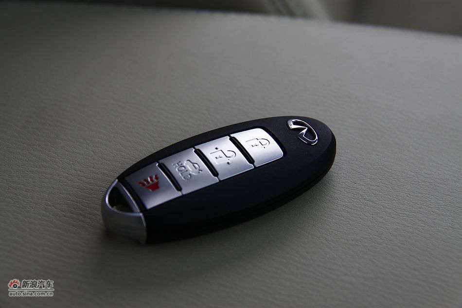 2011款英菲尼迪M25