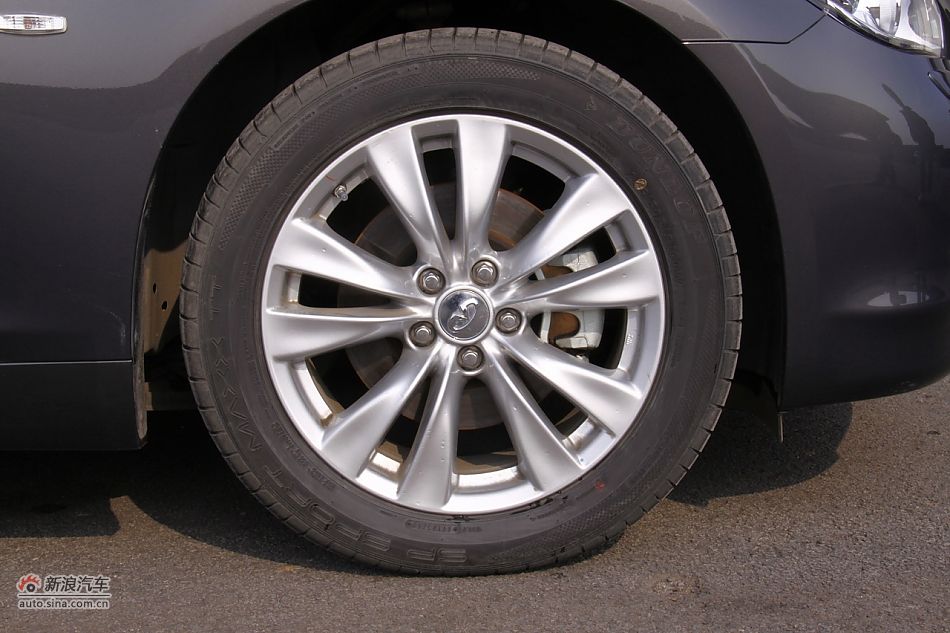 2011款英菲尼迪M37