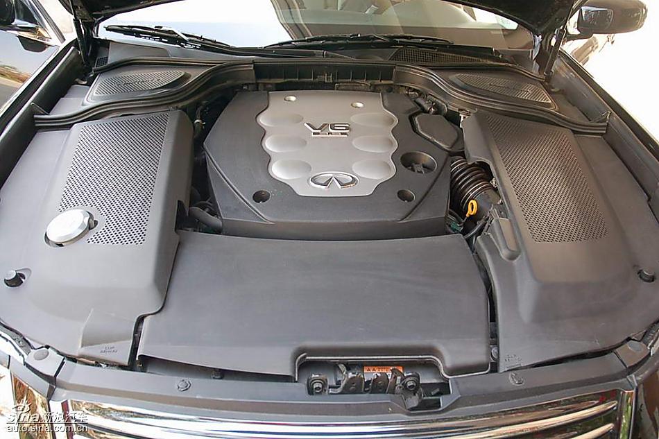 英菲尼迪M35发动机