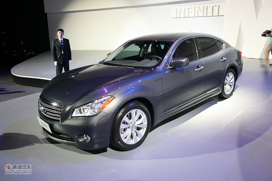 英菲尼迪M37上市图