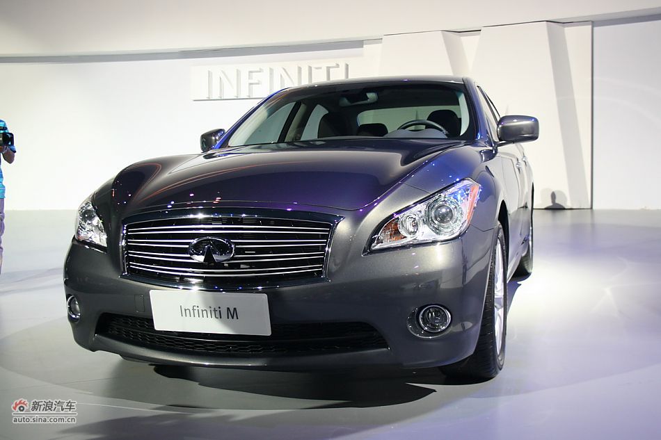 英菲尼迪M37上市图