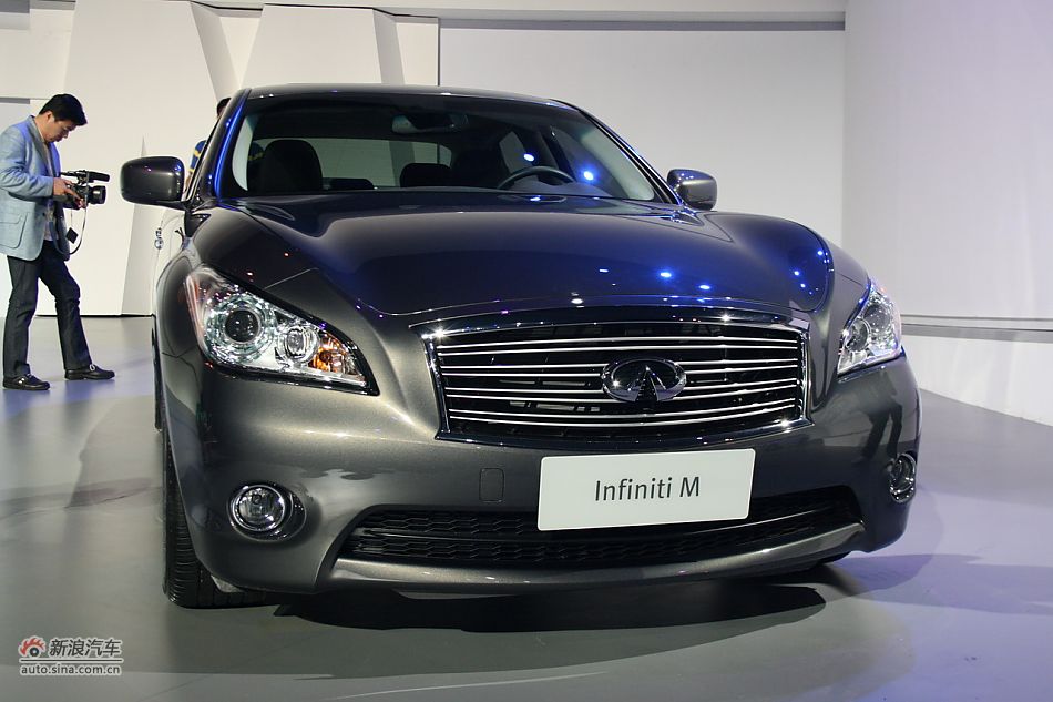 英菲尼迪M37上市图