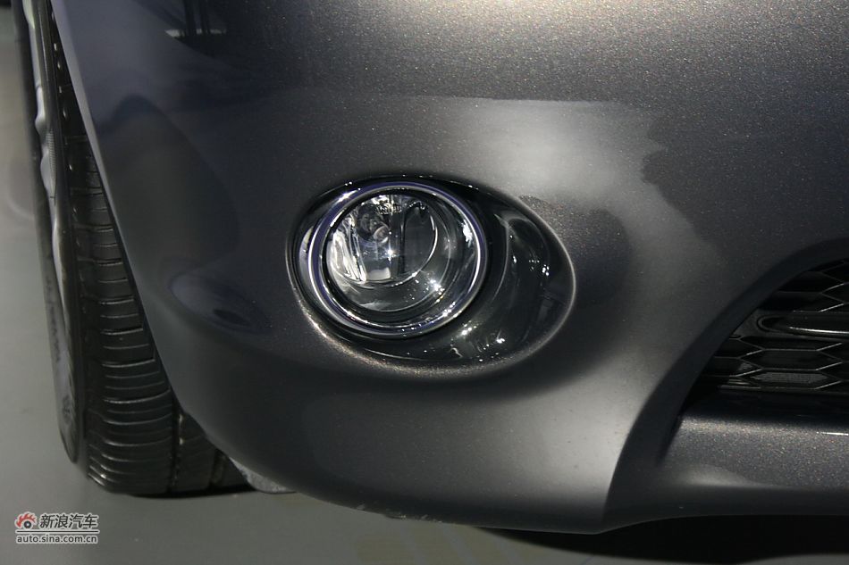 英菲尼迪M37上市图