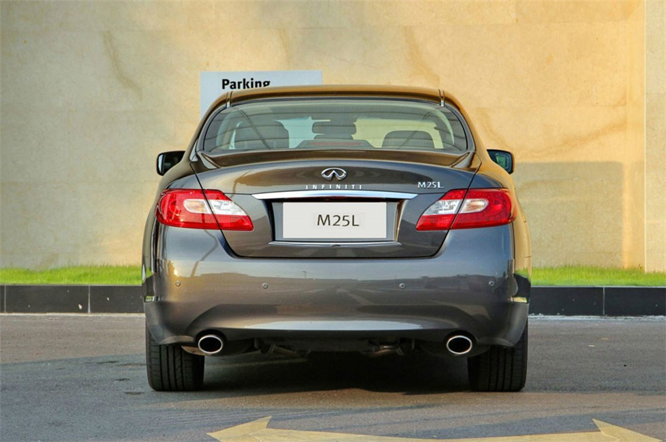 ӢM25L 2012 2.5L AT ݻ 