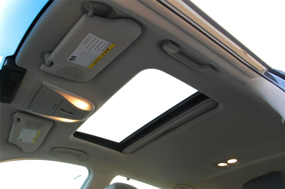 ӢM25L 2012 2.5L AT ݻ οռ