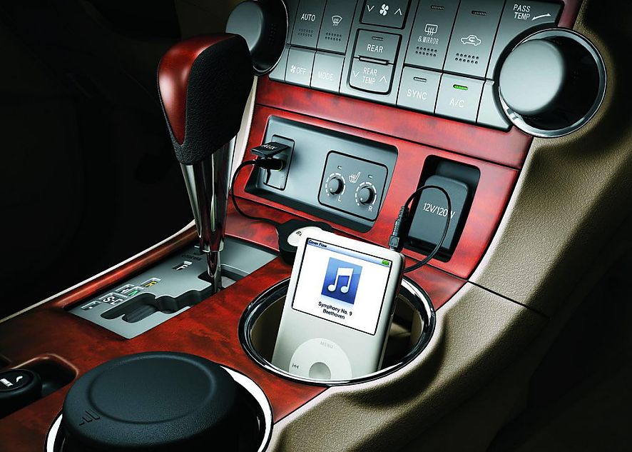 广丰汉兰达内饰及细节