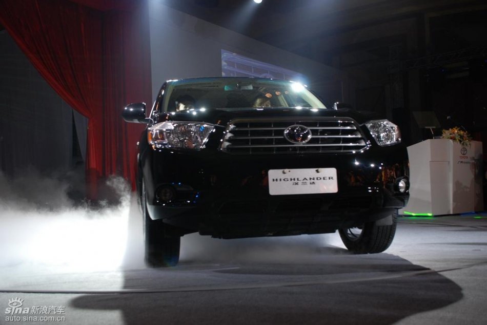 广汽丰田汉兰达上市现场图
